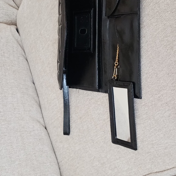 Hobo International black patent leather envelope clutch - Picture 6 of 11